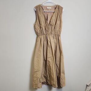 Mod Ref Tan Midi Dress